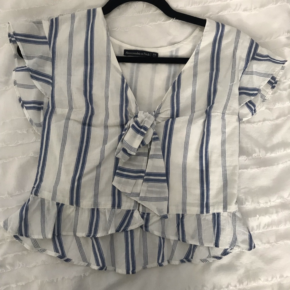 Abercrombie Tie Front Top